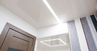 Натяжной потолок в прихожую Усть-Джегута, цена от 5161 руб.